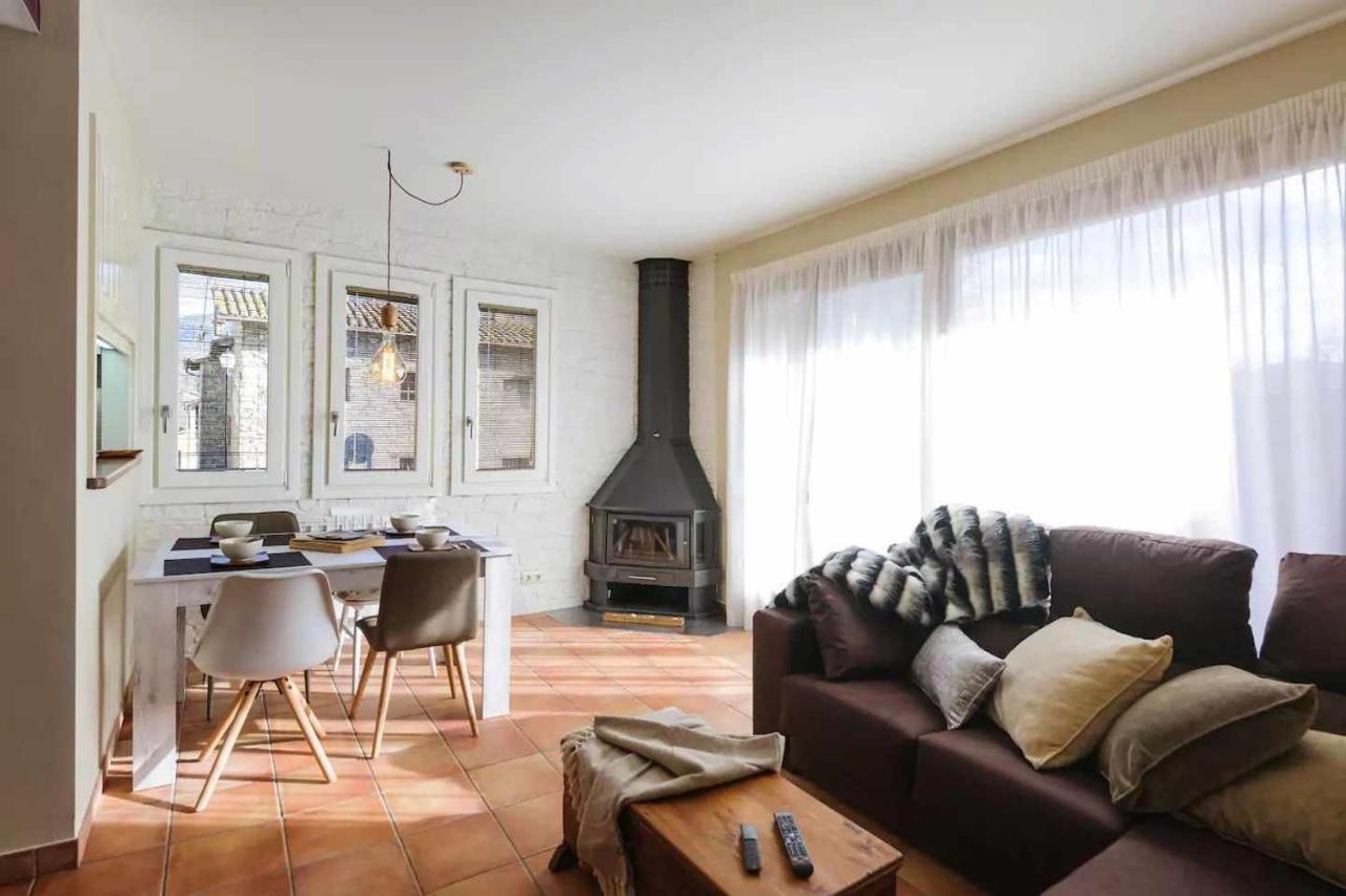 Apartamento Can Trona 1B Turismo Volcanico En La Garrotxa Joanetes 외부 사진